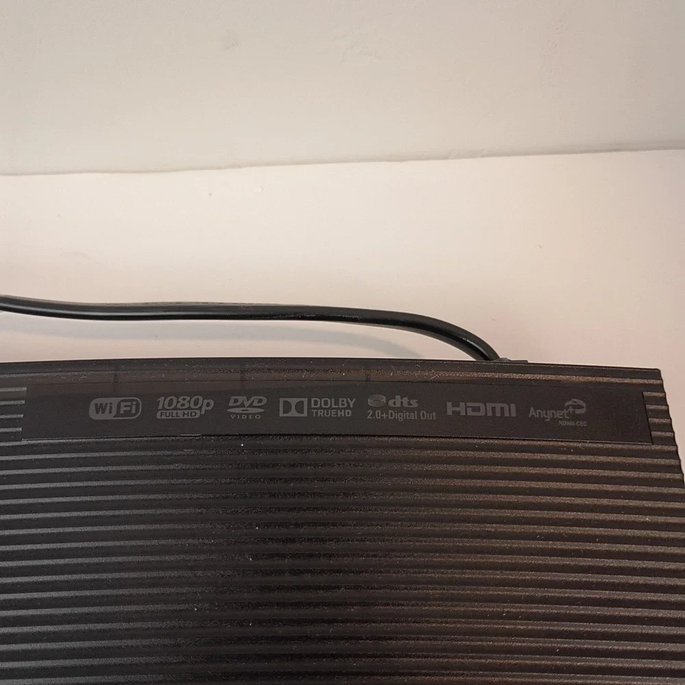 Samsung BD-JM57/ZA Curved Blu-Ray Disc DVD Player W/HDMI Cord Tested & Working